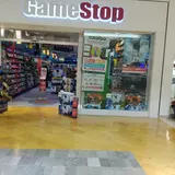GameStop - 4596 - Capital Mall, tienda de TCG en Olympia