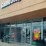 GameStop - 5111 - Webster Plaza, tienda de TCG en Webster