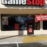 GameStop - 5744 - Gleason Square, tienda de TCG en Lake City