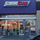 GameStop - 5844 - Burbank Empire Center, tienda de TCG en Burbank