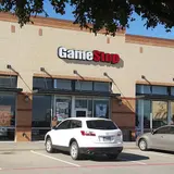 GameStop - 7814 - Forest Crossing, tienda de TCG en McKinney