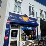 Geek Garage, tienda de TCG en Wickford