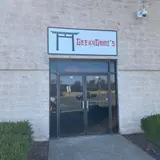 GeekyGami's, tienda de TCG en Bartlesville