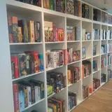 Hexagon Cafe, tienda de TCG en Calgary