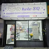 HoloSQ, tienda de TCG en Brooklyn
