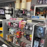 Hot Pax, tienda de TCG en Watertown