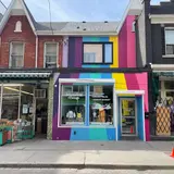 INTERESTING THINGS, tienda de TCG en Toronto