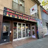 It's Your Move Games and Hobbies, tienda de TCG en Oakland