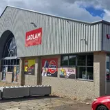 Jadlam Toys & Models, tienda de TCG en Glastonbury