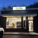 Just for Fun Gaming, tienda de TCG en Danbury
