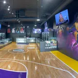 Kaptain Fish Collectibles, tienda de TCG en Tujunga