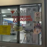 L'Expédition Rive-Sud, tienda de TCG en Longueuil