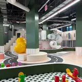 Laughing Floor, tienda de TCG en Long Island City