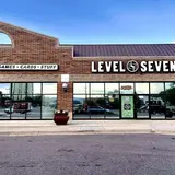 Level 7 Games, tienda de TCG en Englewood