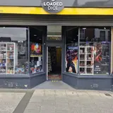 Loaded Dice, tienda de TCG en Barry