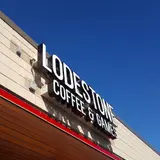 Lodestone Coffee and Games, tienda de TCG en Minnetonka