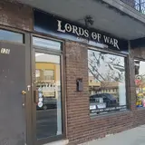 Lords of War Games and Hobbies, tienda de TCG en Oakville