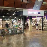MiniQ Anime Shop, tienda de TCG en Aiea