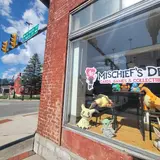 Mischief's Den, tienda de TCG en Pearisburg