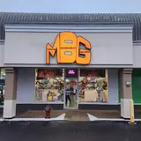 Mom's Basement Games, tienda de TCG en Howell