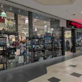 Nerdzkingdom Showcase LLC, tienda de TCG en Aurora