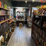 Nevermore Books, tienda de TCG en Grove