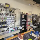 Off the Wall, tienda de TCG en West Springfield