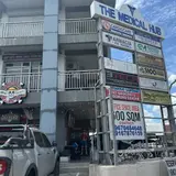 ONE FEAST CAFE + HOBBY SPACE