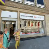 One Piece Card Games Official Shop Brighton, tienda de TCG en Brighton and Hove