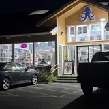 Over the Brick, tienda de TCG en Kirkland