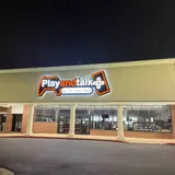 Play and Talk, tienda de TCG en Mobile