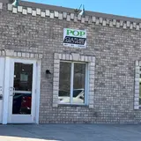 Pop Culture Archives, tienda de TCG en Saint Paul