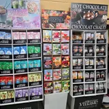 Rare Gems, tienda de TCG en Edson