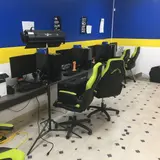 Respawn Games and Hobbies, tienda de TCG en Clinton