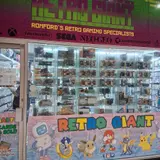 RETRO GIANT, tienda de TCG en London