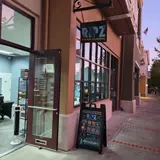RIPZ: Powered by LegendZ/HeroZ, tienda de TCG en Benicia