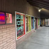 Secret City Games and Toys, tienda de TCG en White Rock