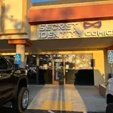 Secret Identity Comics, tienda de TCG en Fresno