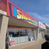 Showcase Comics and Hobbies, tienda de TCG en Lethbridge