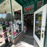SNAPDOODLE TOYS, tienda de TCG en Snohomish