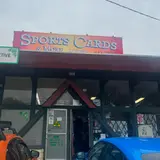 SPORTS CARDS AND MORE, tienda de TCG en Eureka