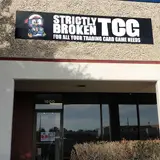 Strictly Broken TCG, tienda de TCG en Houston