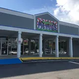 Super Heroes, tienda de TCG en Newnan