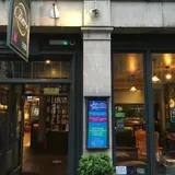 The Cavern, tienda de TCG en Gloucester