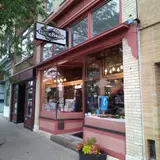 The GameBoard, tienda de TCG en Sheboygan