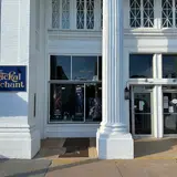The Magickal Merchant, tienda de TCG en Eden
