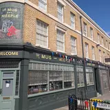 The Mug and Meeple, tienda de TCG en Gravesham