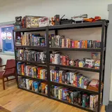 The Secret Lair @ Lake Chelan, tienda de TCG en Manson