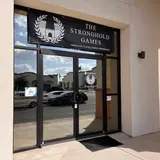 The Stronghold Games, tienda de TCG en Donna