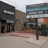 The Treasure Trove, tienda de TCG en Wenatchee